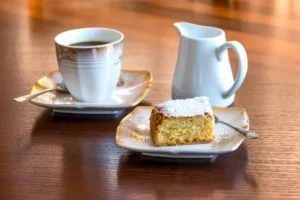 Bolo de Fubá com Canela: Descubra Como Fazer essa Delícia!