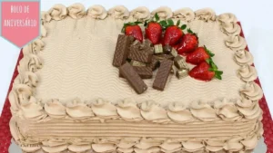Bolo de Aniversário de Chocolate: Para uma Festa dos Sonhos!