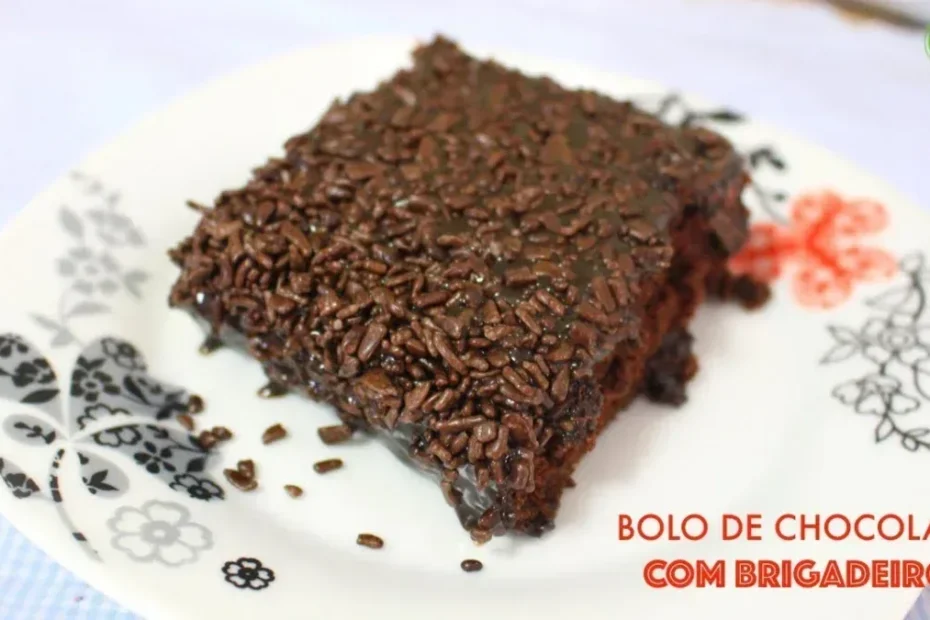 Bolo de Chocolate com Brigadeiro Vegano