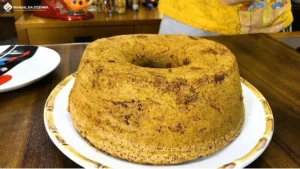 Bolo de Maçã com Uva Passa: Receita Simples e Saborosa